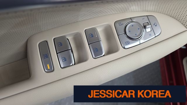 2022 Genesis The New G70 - Thumbnail 9