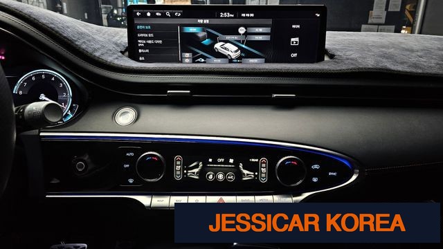 2022 Genesis GV70 - Thumbnail 11