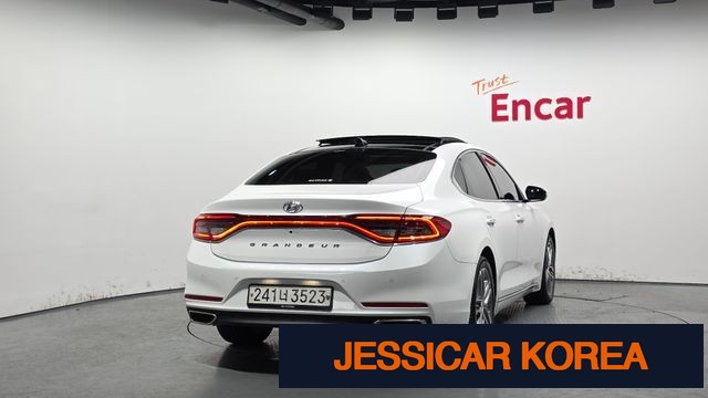 2019 Hyundai Grandeur IG - Thumbnail 16
