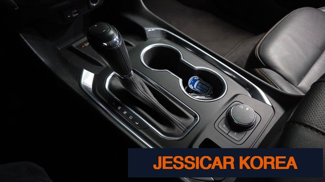 2020 Chevrolet Traverse - Thumbnail 3
