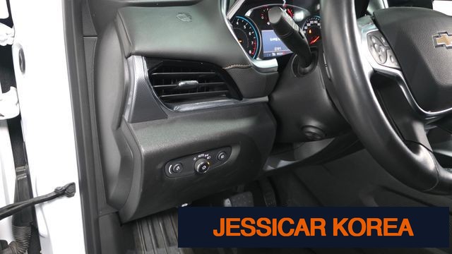 2020 Chevrolet Traverse - Thumbnail 14
