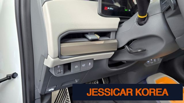 2026 Kia EV3 - Thumbnail 19
