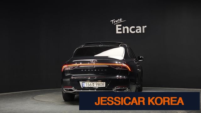 2022 Hyundai The New Grandeur IG Hybrid - Thumbnail 10