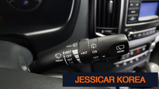 2016 Hyundai Grand Starex - Thumbnail 5