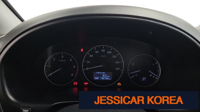 2016 Hyundai Grand Starex - Thumbnail 9