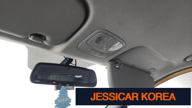 2016 Hyundai Grand Starex - Thumbnail 10