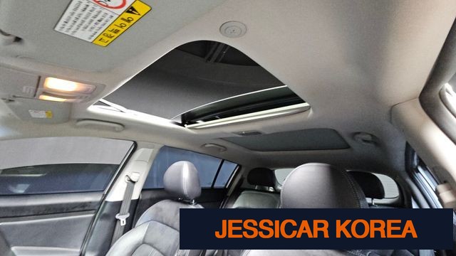 2011 Kia Sportage R - Thumbnail 11