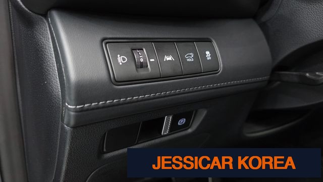 2022 Hyundai The New Santa Fe - Thumbnail 2