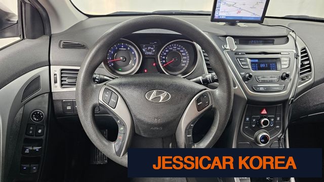 2015 Hyundai The New Avante - Thumbnail 20