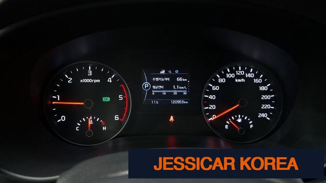 2016 Kia Sportage 4th generation - Thumbnail 18