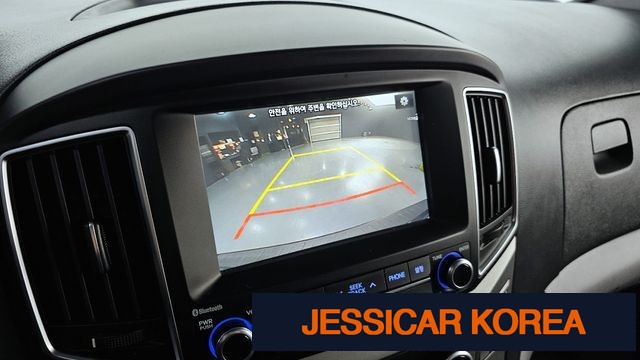 2017 Hyundai Grand Starex - Thumbnail 5