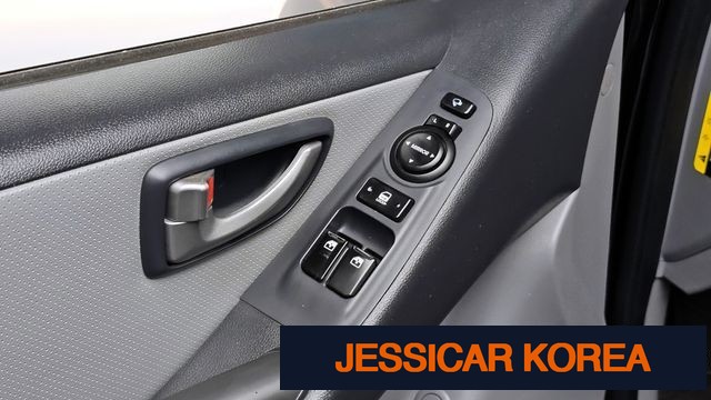 2017 Hyundai Grand Starex - Thumbnail 12