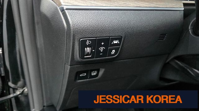 2023 Kia K5 Hybrid 3rd Generation - Thumbnail 3