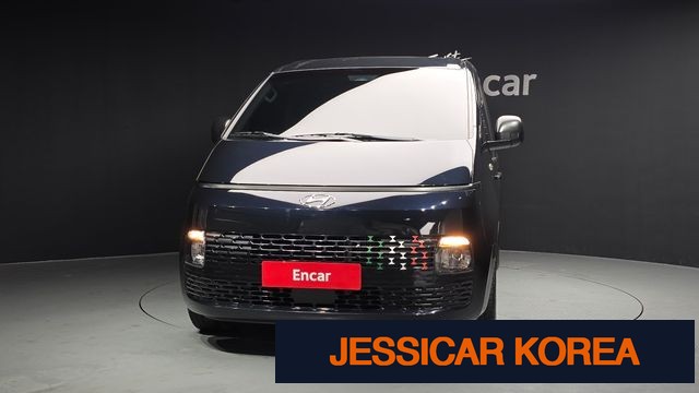 2023 Hyundai Staria - Thumbnail 5