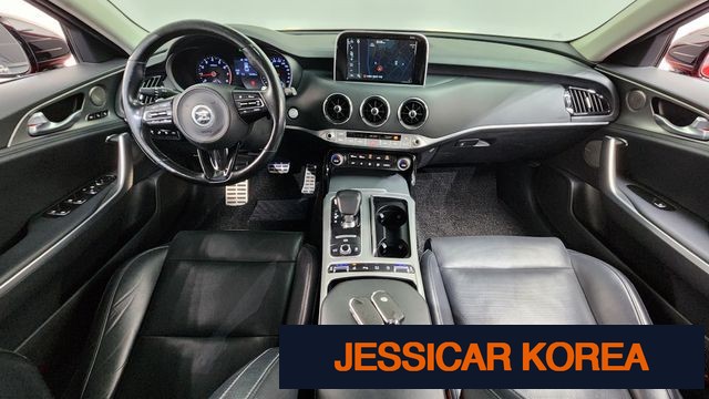 2018 Kia Stinger - Thumbnail 16