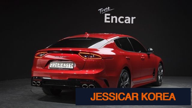 2020 Kia Stinger - Thumbnail 2