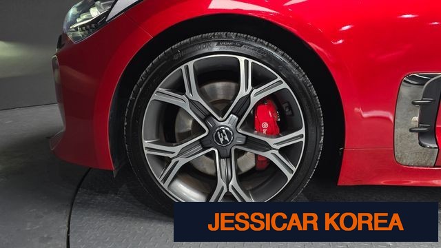2020 Kia Stinger - Thumbnail 16