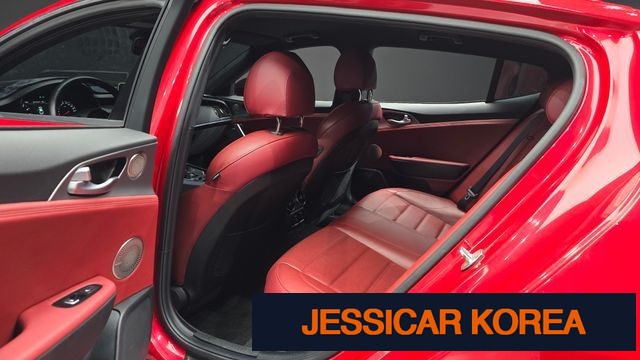 2020 Kia Stinger - Thumbnail 17