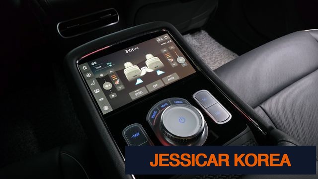 2025 Genesis G90 (RS4) - Thumbnail 12