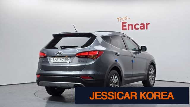 2013 Hyundai Santa Fe DM - Thumbnail 19