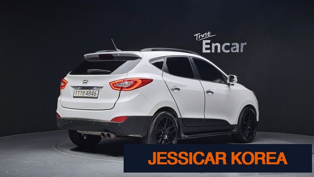 2014 Hyundai new tucson ix - Thumbnail 5