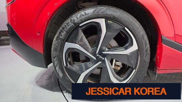 2023 Kia EV6 - Thumbnail 6