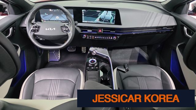 2023 Kia EV6 - Thumbnail 9