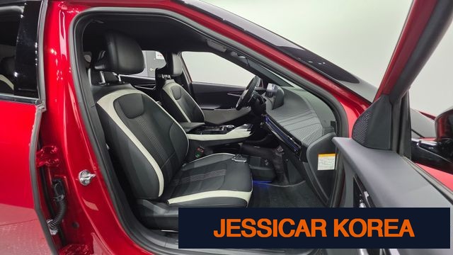 2023 Kia EV6 - Thumbnail 10
