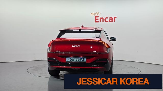 2023 Kia EV6 - Thumbnail 14