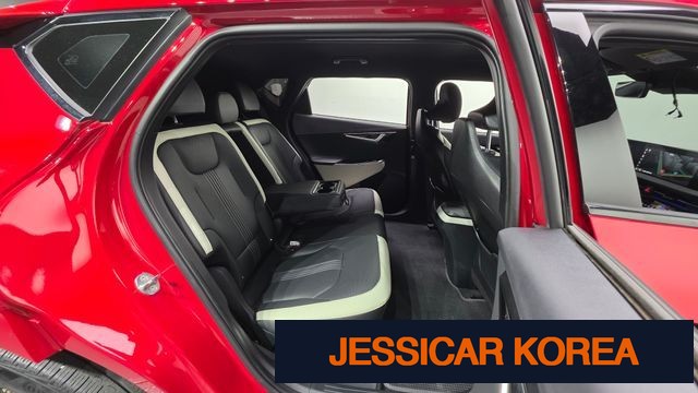 2023 Kia EV6 - Thumbnail 15