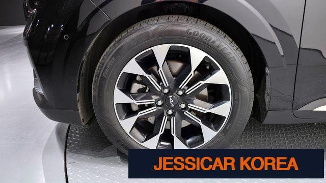 2023 Kia Carnival 4th Gen - Thumbnail 17