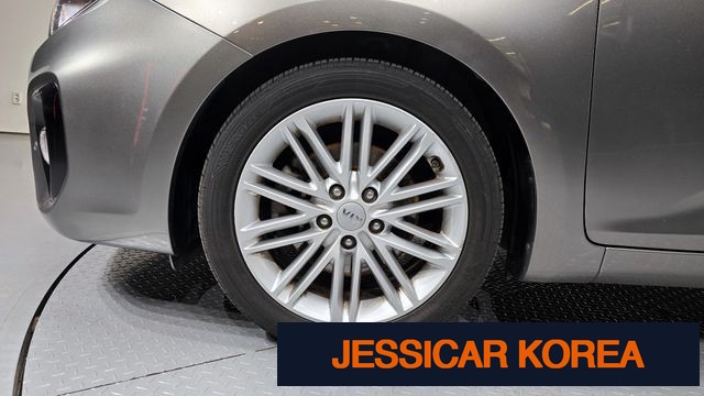 2018 Kia The New Karen's - Thumbnail 7
