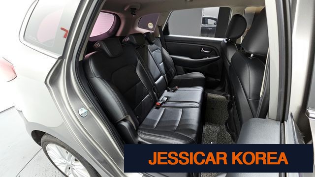2018 Kia The New Karen's - Thumbnail 17