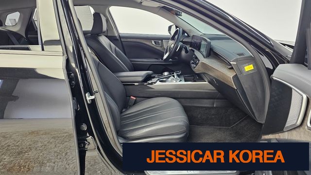 2022 Kia K8 - Thumbnail 5