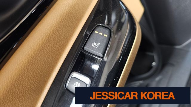 2023 Kia Carnival 4th Gen - Thumbnail 3