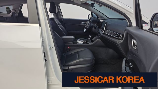 2022 Kia Sportage 5th Gen - Thumbnail 8