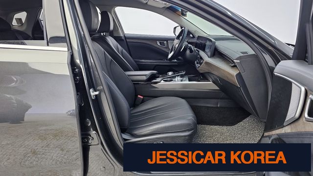 2023 Kia K8 - Thumbnail 7