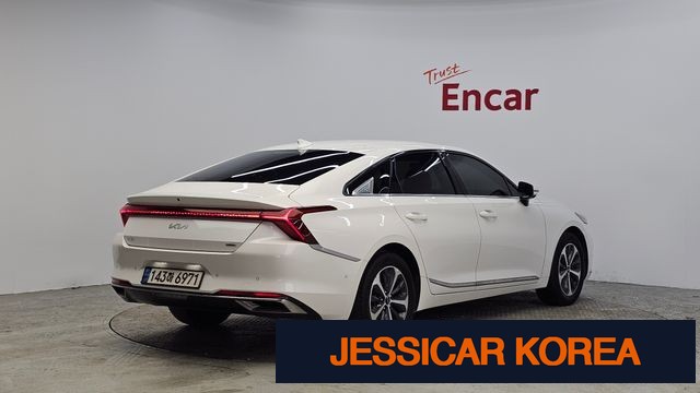 2023 Kia K8 Hybrid - Thumbnail 2