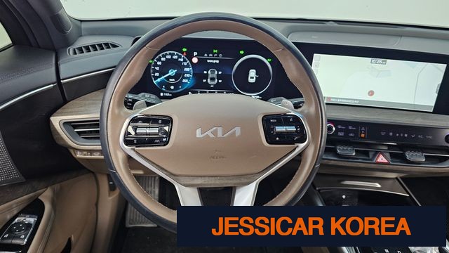 2023 Kia K8 Hybrid - Thumbnail 4