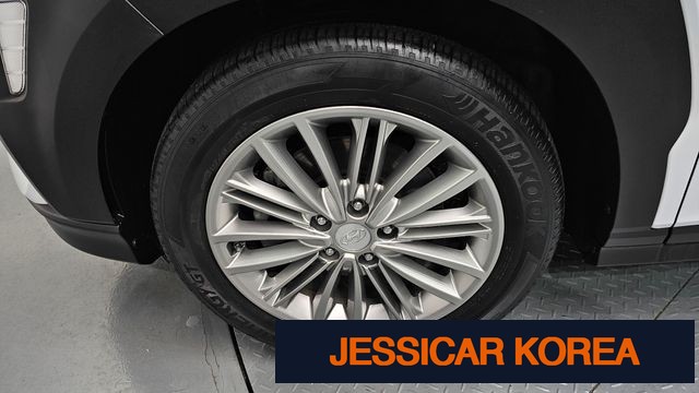 2020 Hyundai Kona - Thumbnail 11