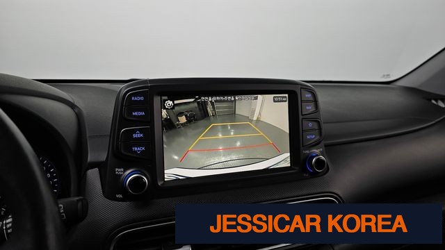 2020 Hyundai Kona - Thumbnail 17