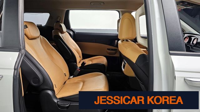 2023 Kia Carnival 4th Gen - Thumbnail 4
