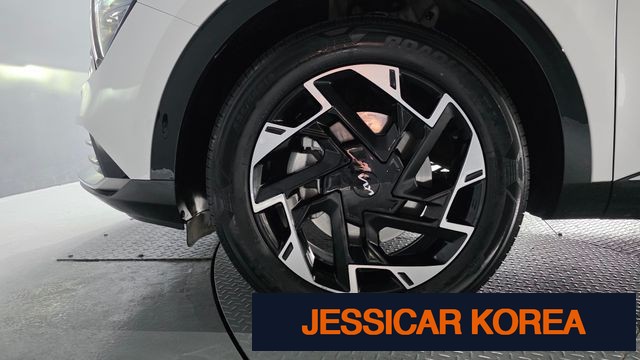 2023 Kia Sportage 5th Gen - Thumbnail 12