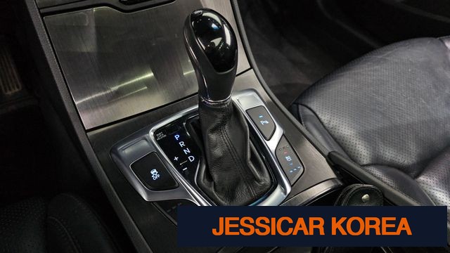 2016 Hyundai Grandeur HG - Thumbnail 2