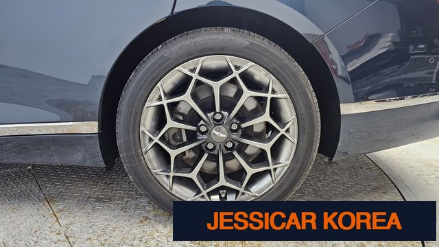 2022 Genesis G80 (RG3) - Thumbnail 7