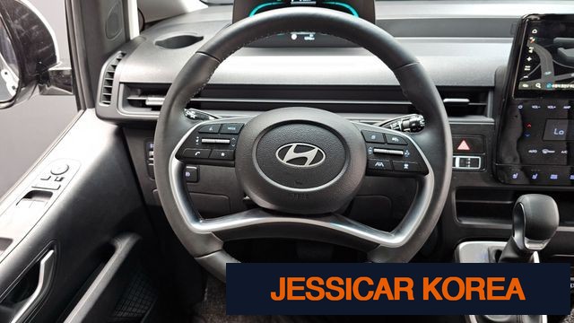2025 Hyundai Staria - Thumbnail 11