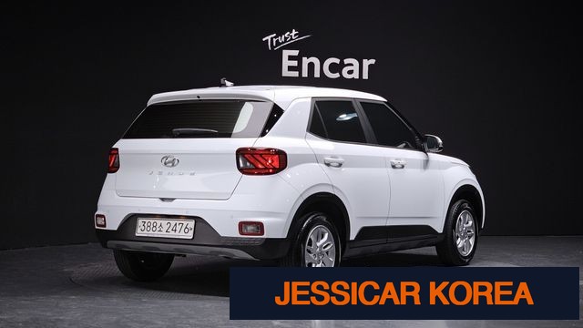 2020 Hyundai Venue - Thumbnail 3