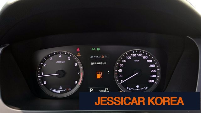 2015 Hyundai LF Sonata - Thumbnail 2