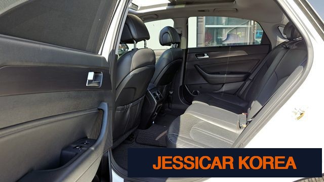 2015 Hyundai LF Sonata - Thumbnail 5