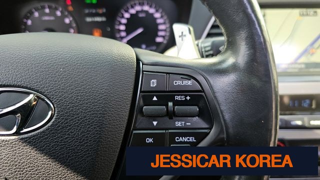 2015 Hyundai LF Sonata - Thumbnail 17